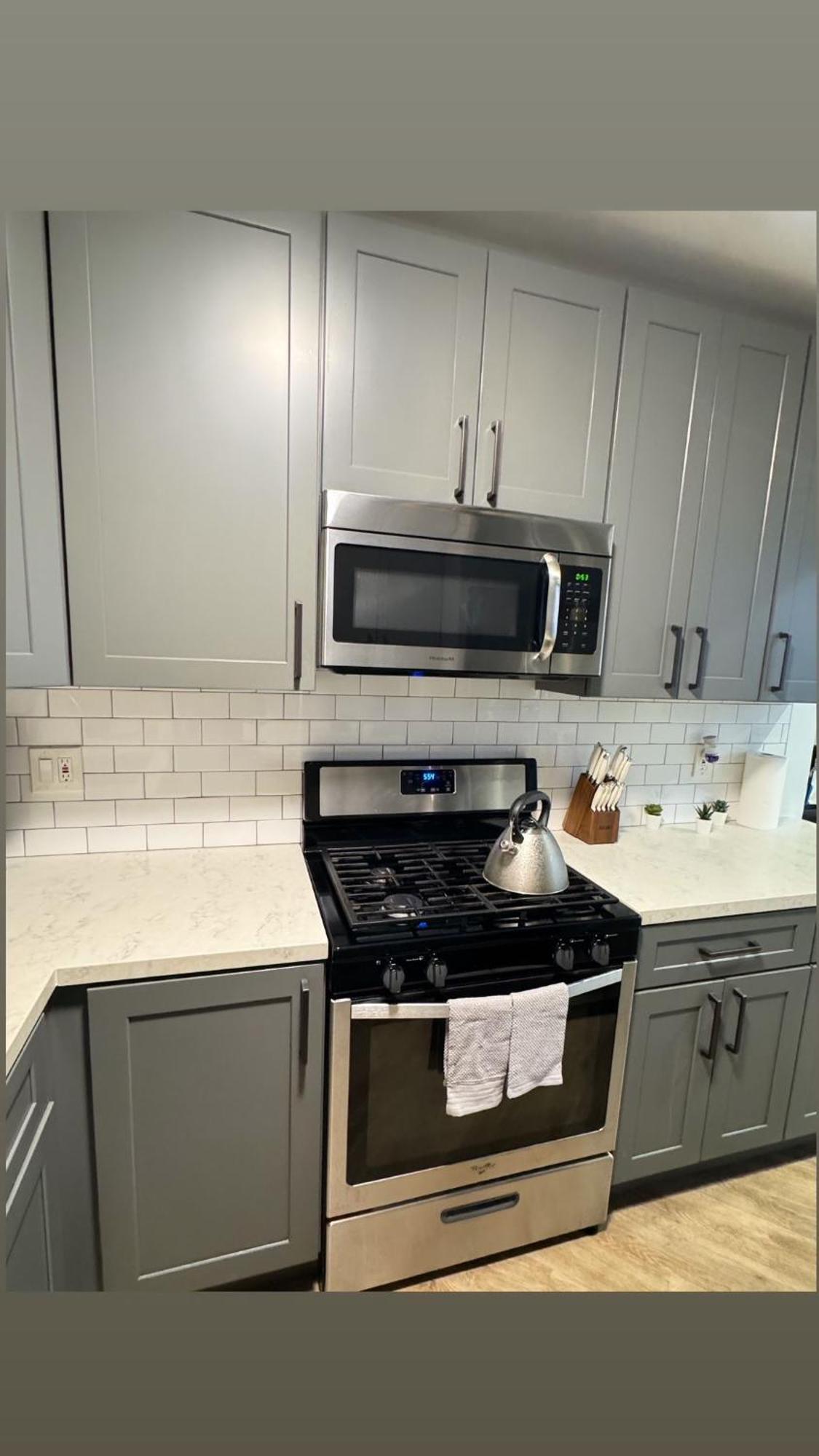 Incredible Two Bedroom Hollywood Apartments Free Parking ลอสแอนเจลิส ภายนอก รูปภาพ