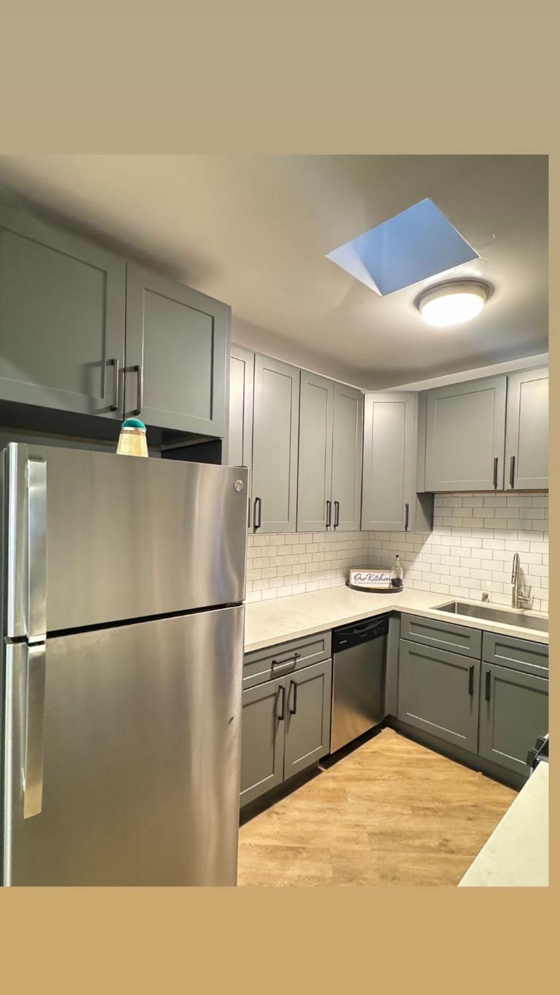 Incredible Two Bedroom Hollywood Apartments Free Parking ลอสแอนเจลิส ภายนอก รูปภาพ